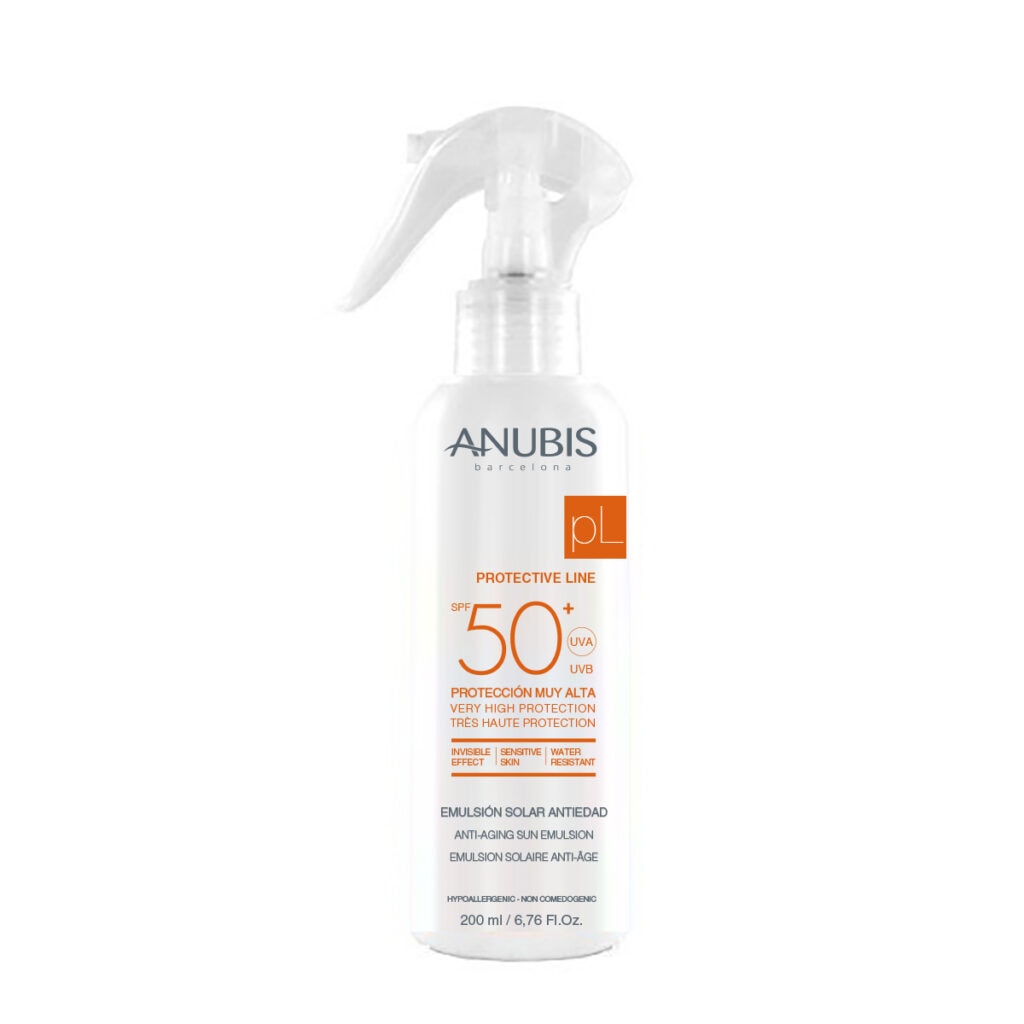 Sun Emulsion Spray SPF 50+ 200 мл / Spray przeciwsłoneczny do twarzy i ciała «AQUA» SPF 50+ 200ml